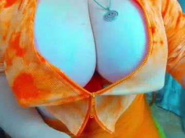 777_brendi_777 — #bigboobs #milf #anal #bigass #bigtits Double the power of vibration at the indicated number of tips! Goal :pussy play. orgasm, squirt [Tip in ascending order from 1 to 100. Next tip needed: 1]