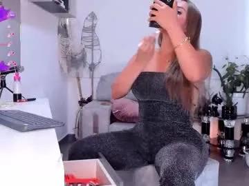 _ana_bolena__ on Chaturbate