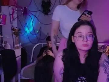 _favorite_ — SMILE [11 tokens left] #bigboobs #teen #bigass #lesbian #lovense