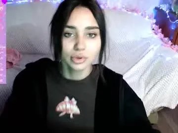Freechat _shynikki on Chaturbate