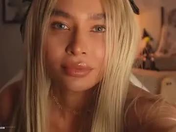 Private abril_w18 on Chaturbate