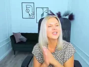 Freechat agathaklouin on Chaturbate