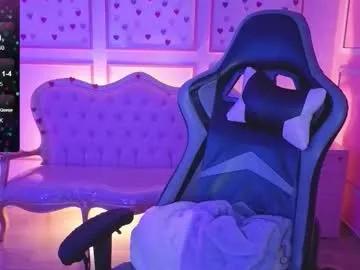 Freechat ailen_t_ on Chaturbate