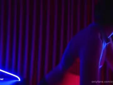 Freechat alessa_goreng on Chaturbate