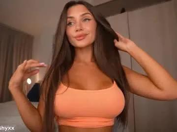 Freechat amylure on Chaturbate