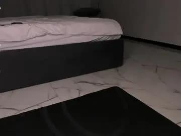 Freechat angel_face_devil_mind on Chaturbate