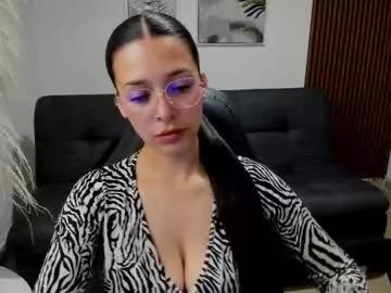angeline_davies on Chaturbate