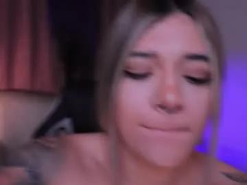 Freechat ashleyvalirya on Chaturbate