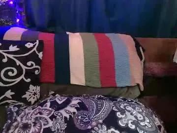 Freechat average_girl222 on Chaturbate