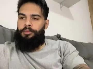 Freechat beardmax on Chaturbate