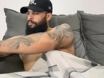 Freechat beardmax on Chaturbate