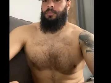 Freechat beardmax on Chaturbate
