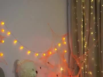 beckymadsons —  Let's reach 70000+ TODAY! I'm a #teen #18, #new #shy here, but already the best #bigass on CB  - Goal: take off my top TOO HOT FKC [277 tokens left]