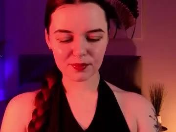 belladevile_ on Chaturbate