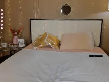 Freechat bellatip on Chaturbate