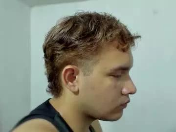 Freechat bluehsunny on Chaturbate