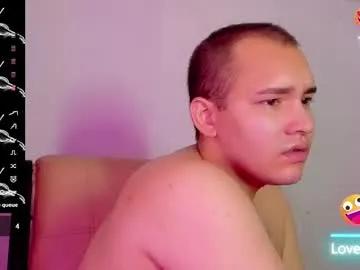 Freechat bluehsunny on Chaturbate