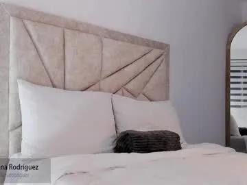 Freechat by_juliana on Chaturbate