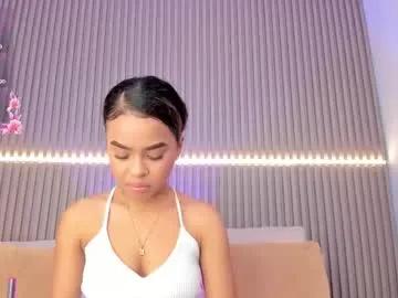 coralineross_ on Chaturbate