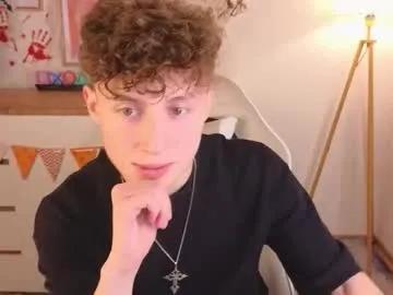 Freechat crisp1n on Chaturbate