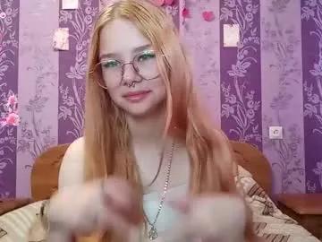 cucumber_kringe — Goal lick m finger close to cam  #18 y.o. #new #natural #teen #shy Hi SB, im Sia, welcome! [20 tokens remaining]