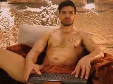 dann_saenz on Chaturbate 