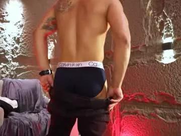 dann_saenz on Chaturbate 