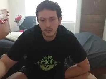 Freechat danruiz33 on Chaturbate