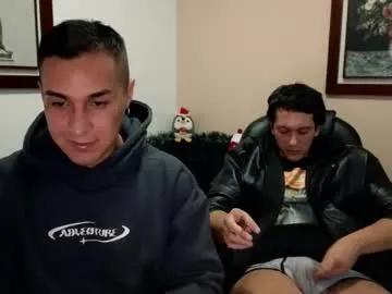 danruiz33 — pants off [90 tokens left] #smoke #feet #c2c #findom #lovense