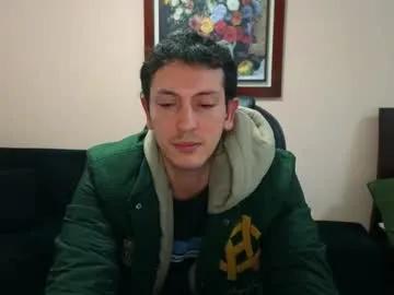 Freechat danruiz33 on Chaturbate