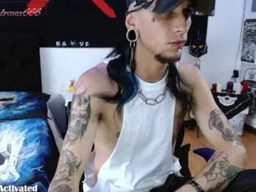 Freechat davidroses420 on Chaturbate
