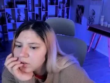 Freechat diaangell on Chaturbate