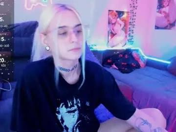 elli_26 — show ass [199 tokens left] #femboy #18 #young #lovense #cum