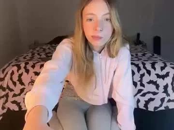 ellieluvs on Chaturbate