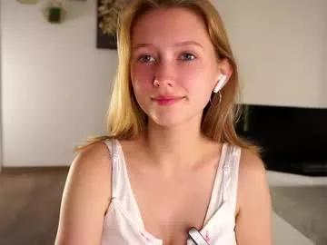 Away emmyleri on Chaturbate