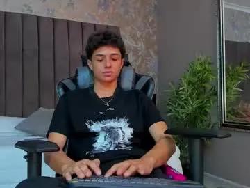 Chaturbate ethanlowell is Freechat ethanlowell — Let's get to know each other...Getting hot & I want fun! #latino #master #lovense #cashmaster #muscle