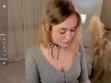 Freechat fancyamelia on Chaturbate