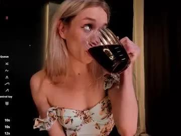 Freechat fancyamelia on Chaturbate