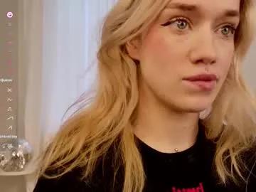 Freechat fancyamelia on Chaturbate