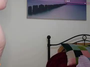 Freechat goldie_peach on Chaturbate