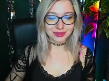 Freechat heidi_pleasure on Chaturbate