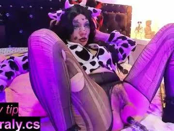 hey_noraly on Chaturbate