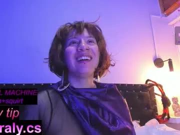 hey_noraly on Chaturbate