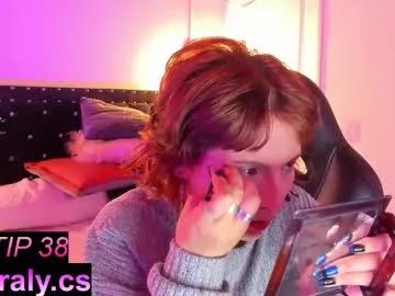 hey_noraly on Chaturbate