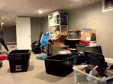 intothewoodswego — GOOFY GUYS ONLY! 3rd night in the hotel. Officially moved out of the assholes house! I'm free alive & thankful #shy #innocent  #new #chatting