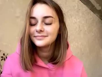 isauratorkelson — show my neck closer and a little stroke^^  #18 #new #skinny #teen #natural [13 tokens remaining]