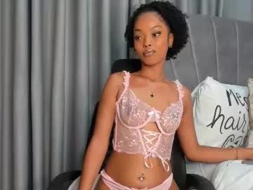 Freechat its_canella on Chaturbate