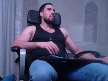 Freechat ivanhydee on Chaturbate