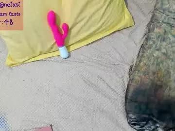 Freechat ixsi on Chaturbate