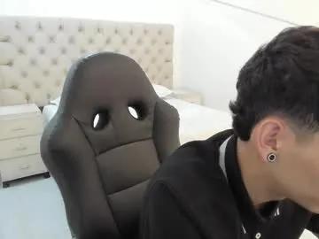 Freechat jhoanleandro on Chaturbate